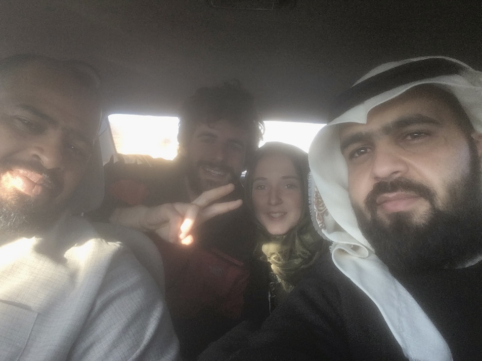 utazás stoppolás vadkemping Szaúd-Arábia cauchsurfing