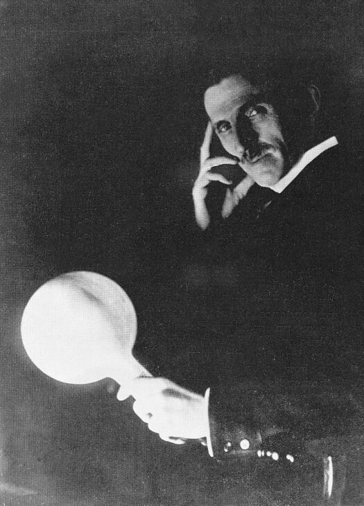 könyvajánló fizika Nikola Tesla Tesla bámulatos és gyötrelmes élete