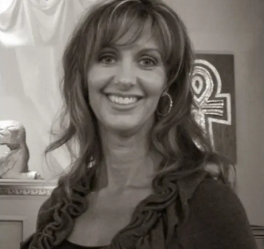 szekta macska