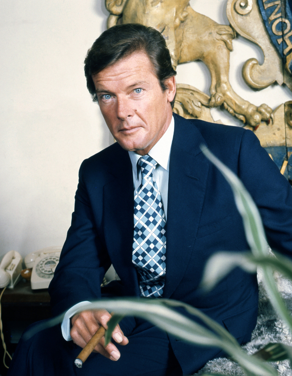 Halhatatlan elegancia és önirónia - 8 éve hunyt el Roger Moore