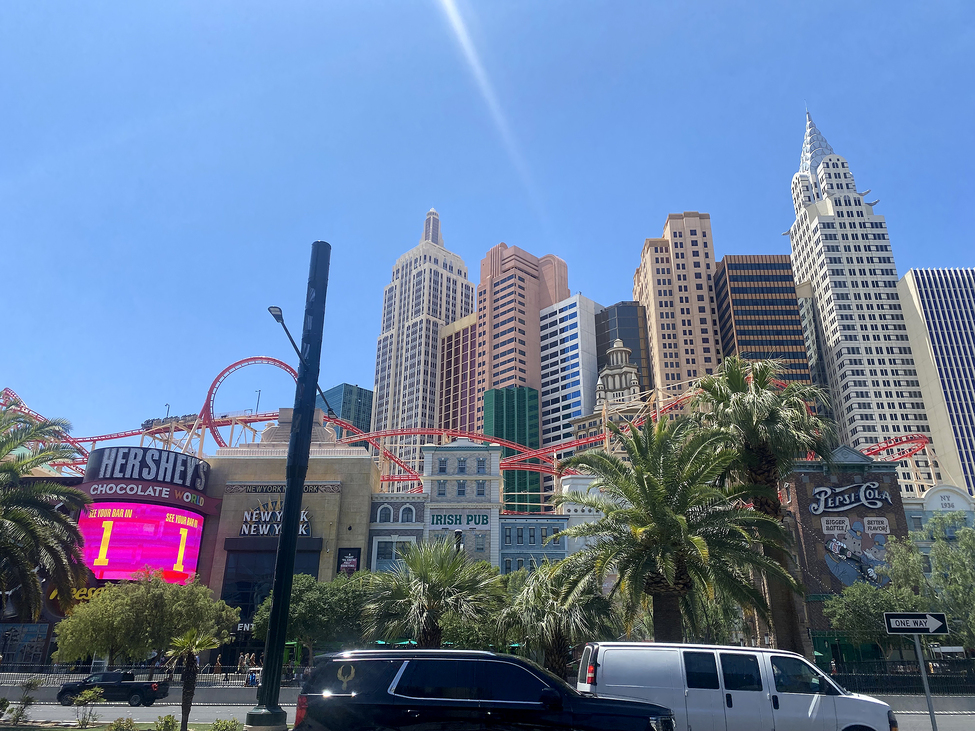 24 óra Las Vegasban, nyerőgépezés és alkohol nélkül - úti napló egy átutazó szemével
