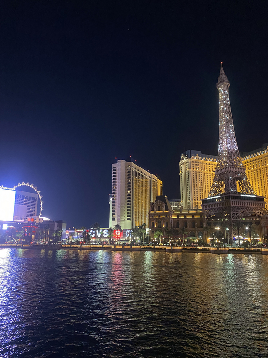 24 óra Las Vegasban, nyerőgépezés és alkohol nélkül - úti napló egy átutazó szemével