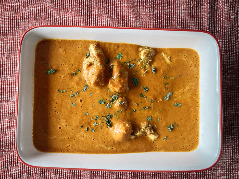 Tikka masala húsevő és vegán verzióban: a fúziós konyha sztárja, amit egy skót buszsofőrnek köszönhetünk