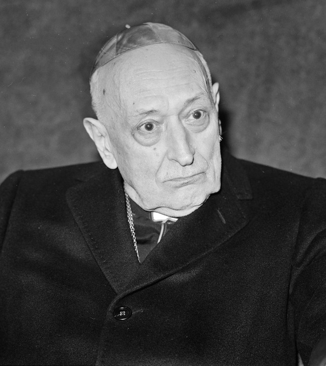 Mindszenty József a rács mögött is Isten embere maradt