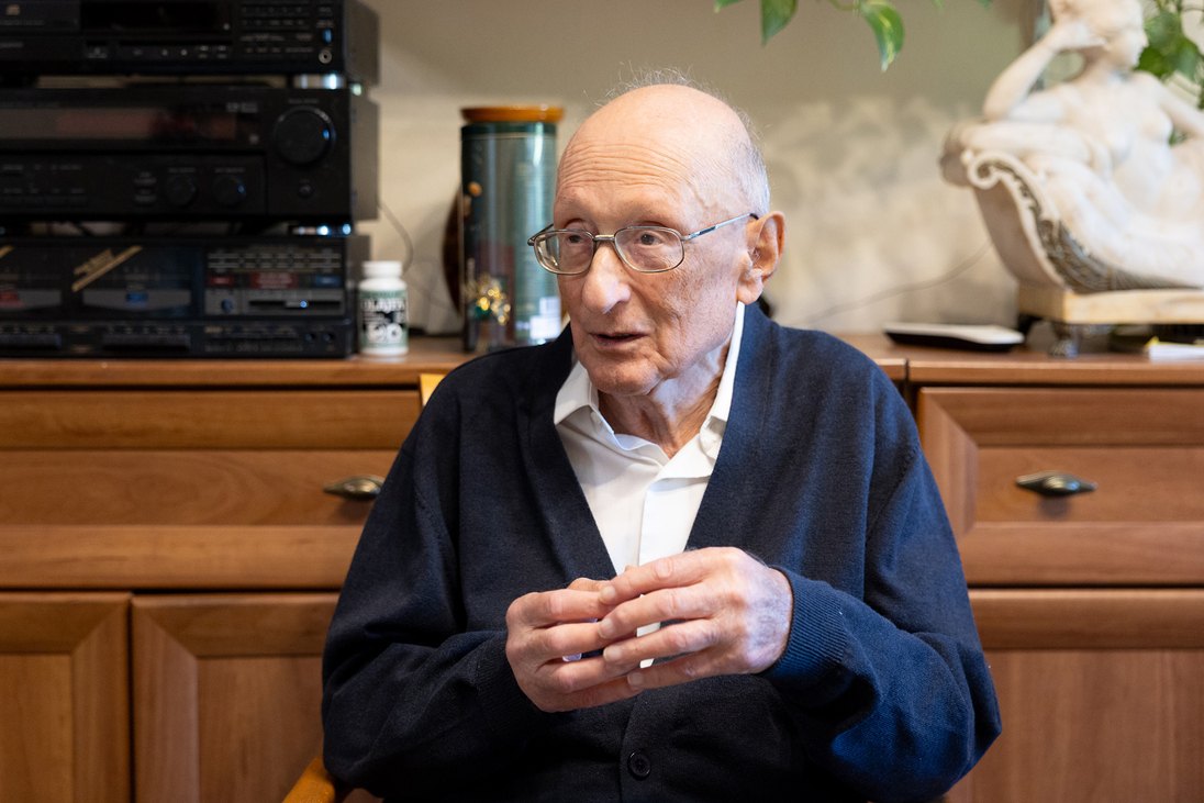 „Az iskola nem tud elszakadni a társadalmi valóságtól” – Falus Ivánnal tanévkezdésről, oktatásügyről