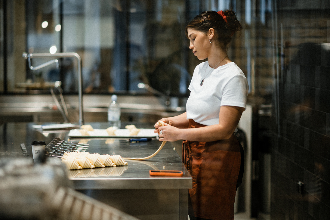A croissant lelke a spanyol vajban lakik – Izraeli csapat croissant éttermet nyitott Budapesten