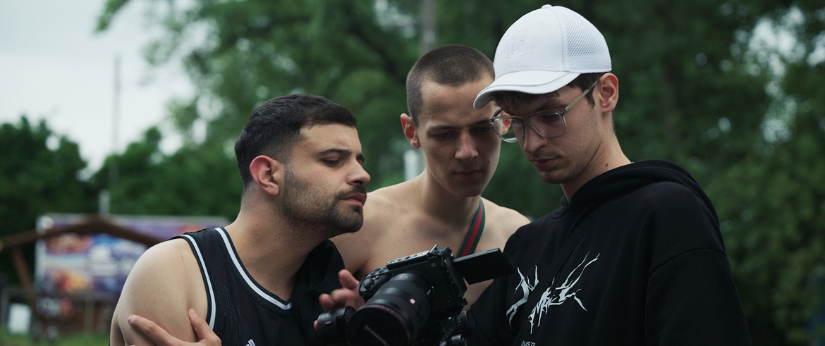 Hogyan nő fel egy sztár a kamera előtt? – A Pogány Indulóról szóló dokumentumfilm a Z generáció tükre