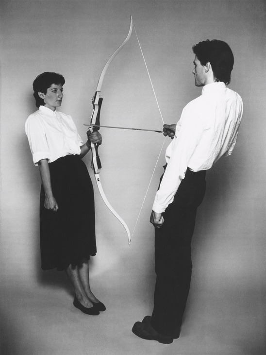 Megkínzott test tele fájdalommal – Marina Abramović retrospektív Bécsben