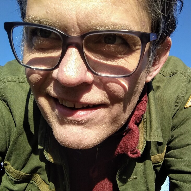 Rátkai Kornél illusztrátor: „Ezt a nagyképű, arrogáns őszintétlenséget nem tudtam elviselni”