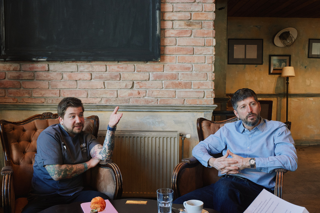 „Voltak, akik felháborodtak: Karinthy törzshelyéből bohócbárt csináltunk” Hadik kávéház, ahol összefonódik hagyomány és modernitás