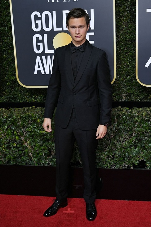 Ansel Elgort Pradaban