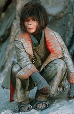 A majmok bolygója, Ari szerepében (20th Century Fox, 2001)