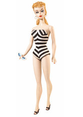 Az első Barbie baba 1959-ből - Forrás: - Forrás:  Mattel, Inc.