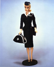Stewardess Barbie 1961-ből - Forrás: - Forrás:  Mattel, Inc.