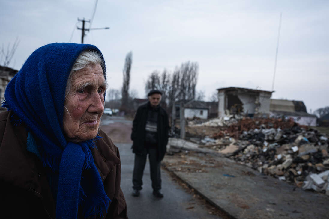 „Ugyanaz történik újra, mint gyerekkoromban” – Ukrajnai idősek, akik nyolcvan év után ismét átélik a háború iszonyát